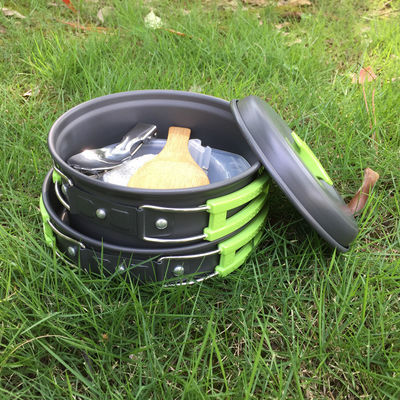 キャンピング用のポータブル炊飯器セット 軽量 アルミ製 フライポット 1パンを含む